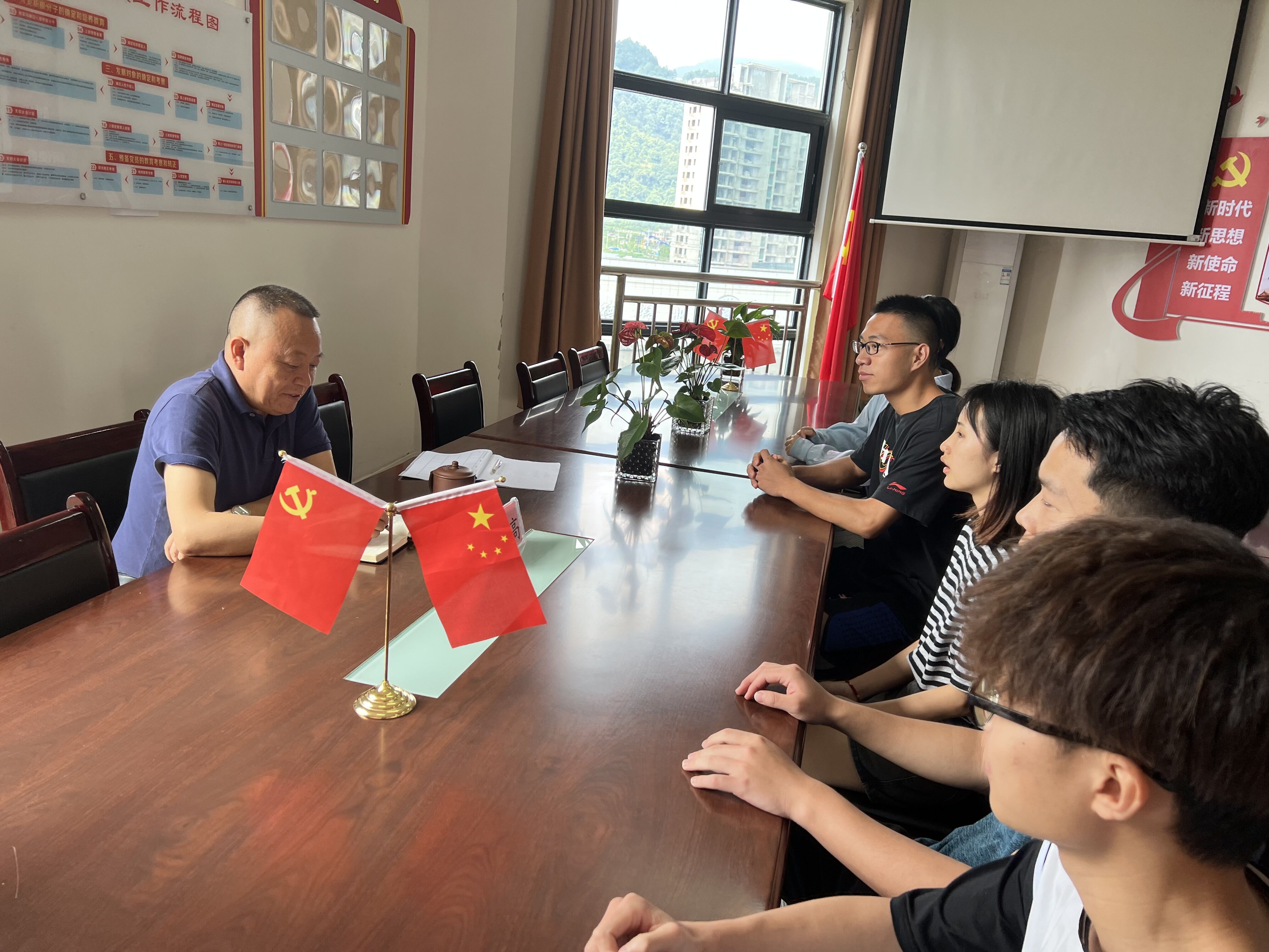 会计金融系六月第一次领导接访学生活动(图文)